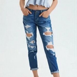 ✨ 2/$35 American Eagle Jeans Women's 00 Blue Tomgirl Distressed Jeans